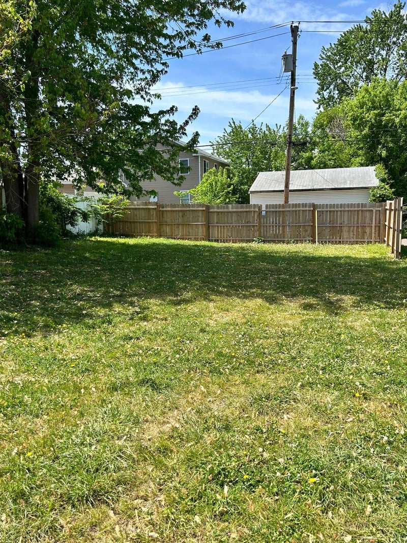 2635 Oliver Ave N, Minneapolis, MN 55411