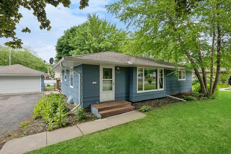 7520 Thomas Ave S, Richfield, MN 55423