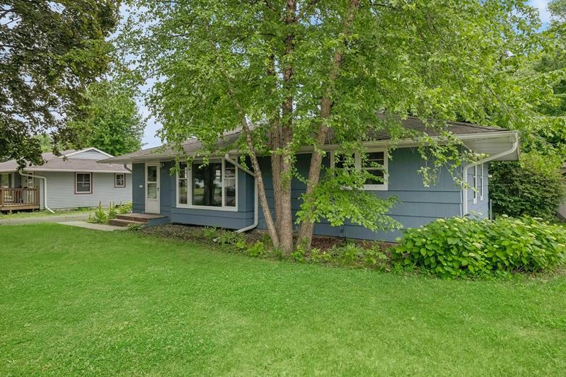 7520 Thomas Ave S, Richfield, MN 55423