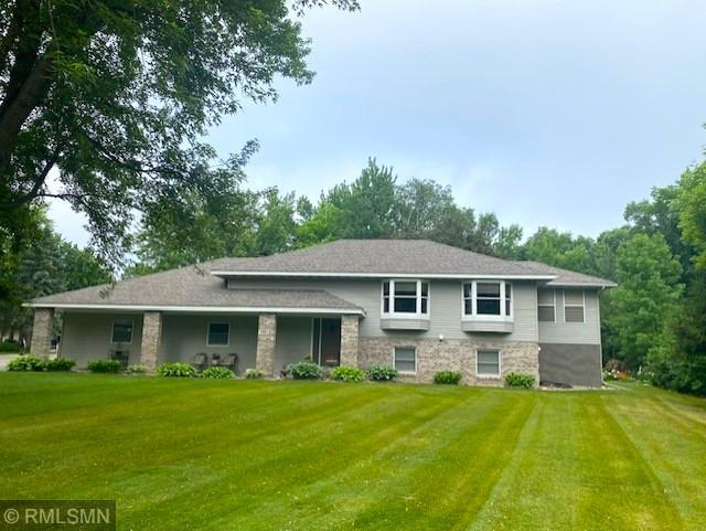 351 15th St N, Sartell, MN 56377