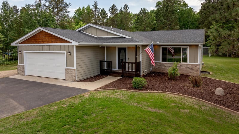 6697 Maryland Rd, Baxter, MN 56425