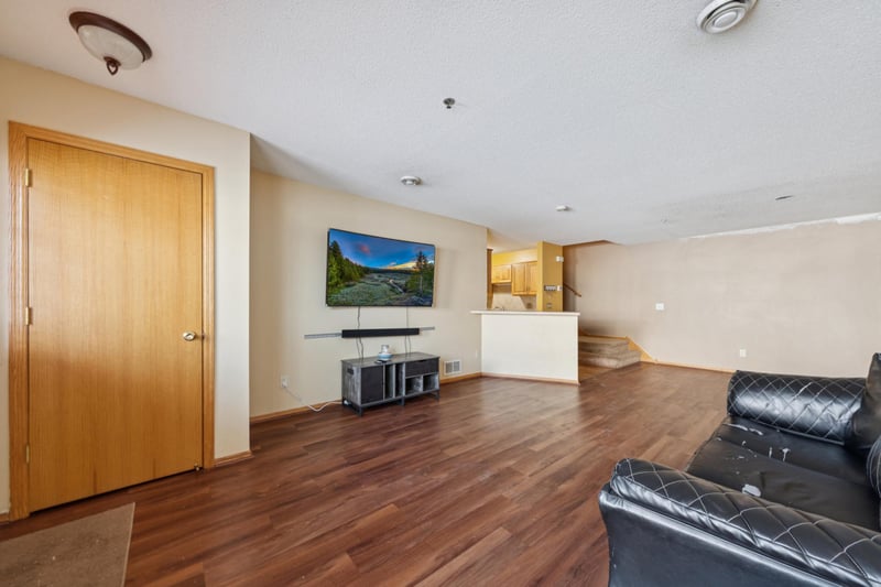 10739 Unity Ln N, Brooklyn Park, MN 55443
