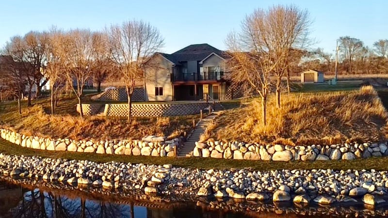 83987 Ridge Creek Dr, Clinton, MN 56278