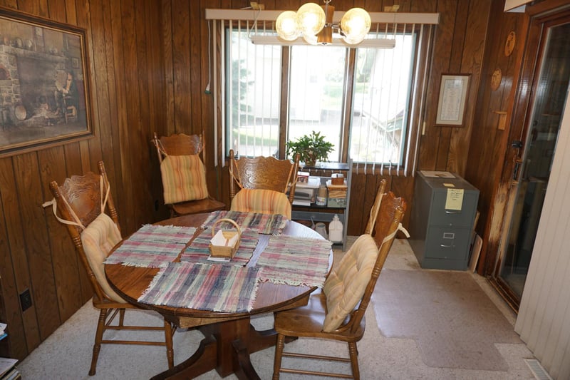 35 Sunset Ave NW, Bagley, MN 56621