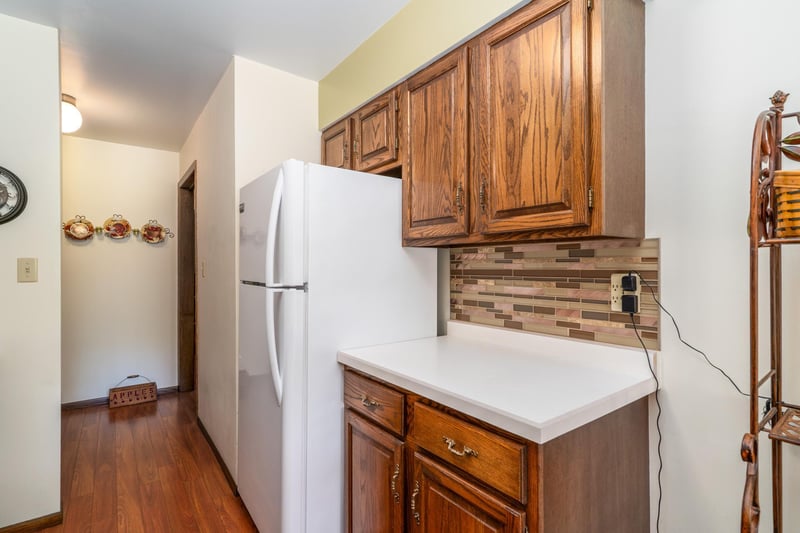 601 4th Ave NE #16, Crookston, MN 56716