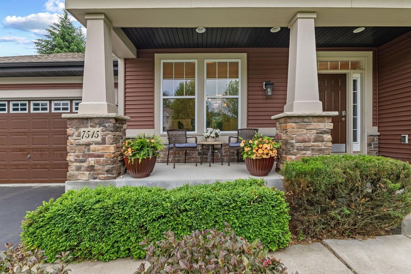 7515 61st St S, Cottage Grove, MN 55016