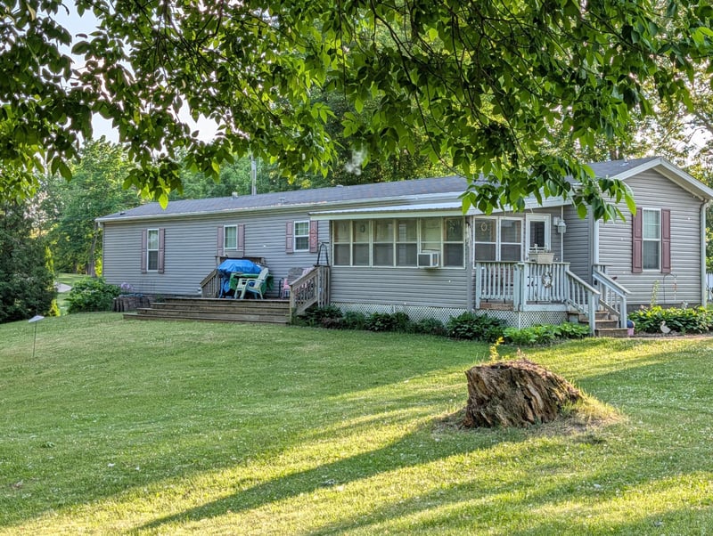 10966 S Frontage Rd, Pine City, MN 55063
