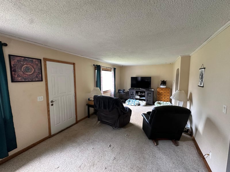 1205 Greenwood St E, Thief River Falls, MN 56701