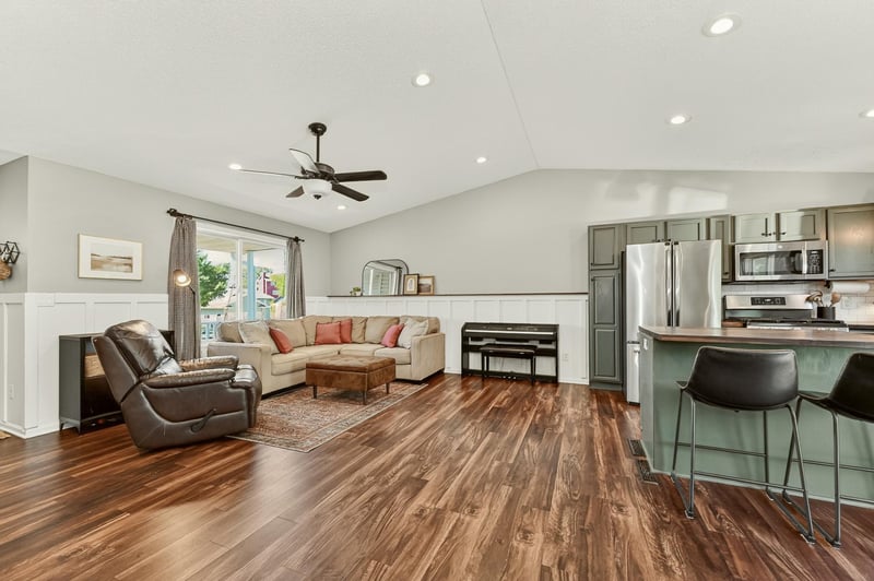 5867 Kingsbury Dr NW, Rochester, MN 55901