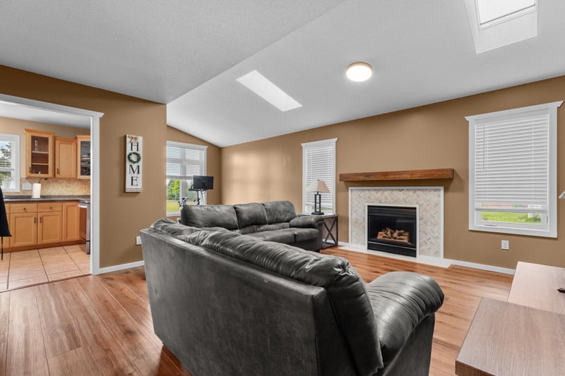 1102 Southern Hills Ln SW, Rochester, MN 55902