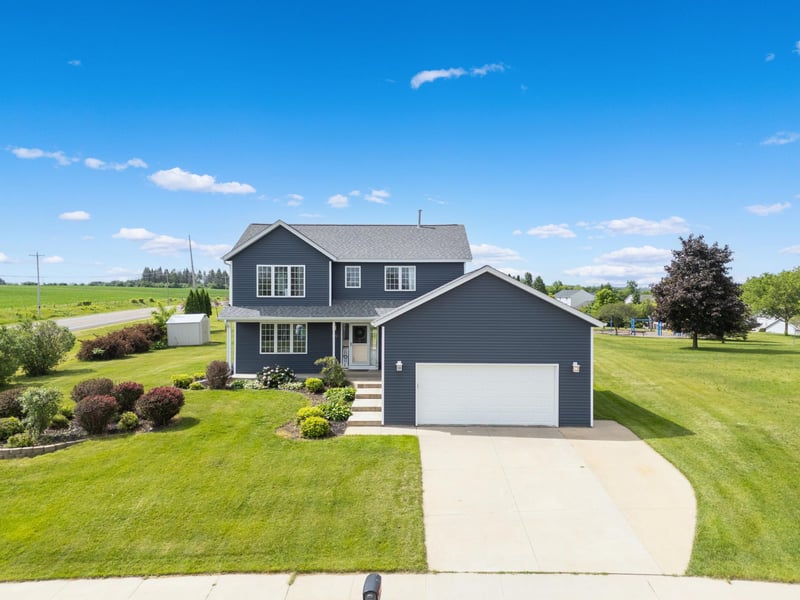1102 Southern Hills Ln SW, Rochester, MN 55902