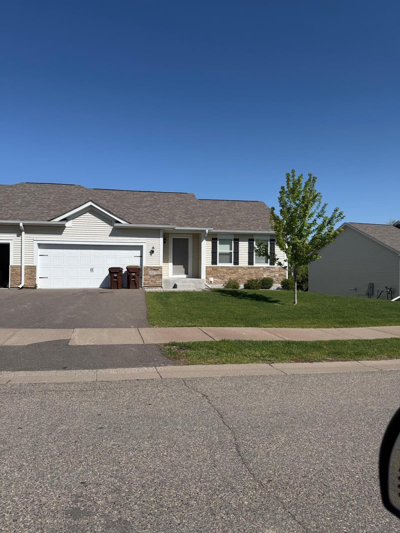 1027 White Tail Ln, Montrose, MN 55363
