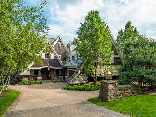 14291 Shady Beach Trl NE, Prior Lake, MN 55372