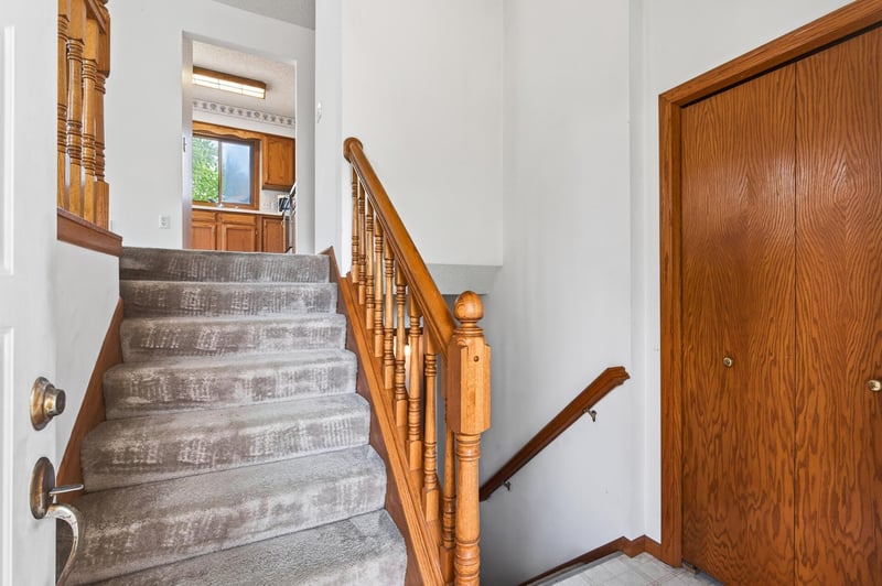 1113 Polk St S, Shakopee, MN 55379