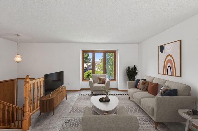 1113 Polk St S, Shakopee, MN 55379