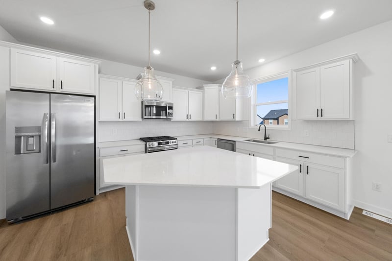 18668 Ivanhoe St NW, Elk River, MN 55330