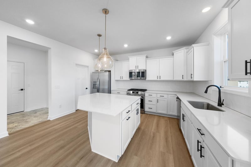 18668 Ivanhoe St NW, Elk River, MN 55330