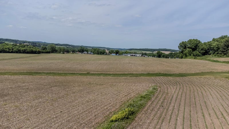 000 Dopp Rd, Ettrick, WI 54627
