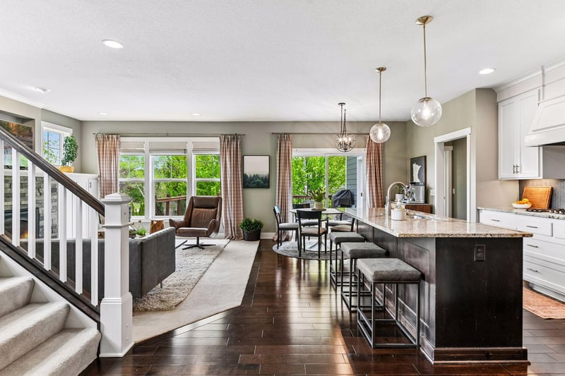 264 Benton Ave, Wayzata, MN 55391