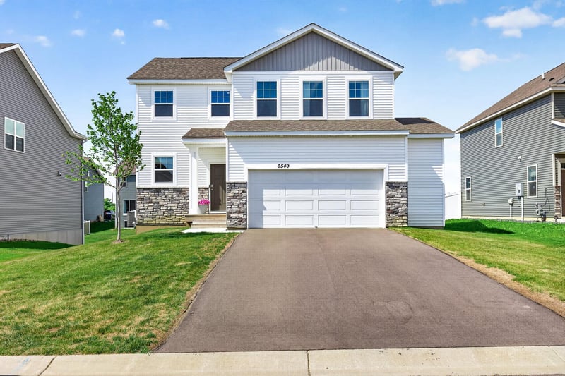 6549 209th St W, Farmington, MN 55024