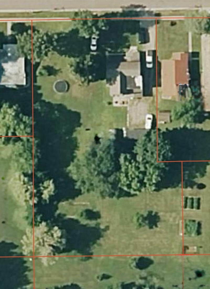 1102 Boxelder St, Mountain Lake, MN 56159