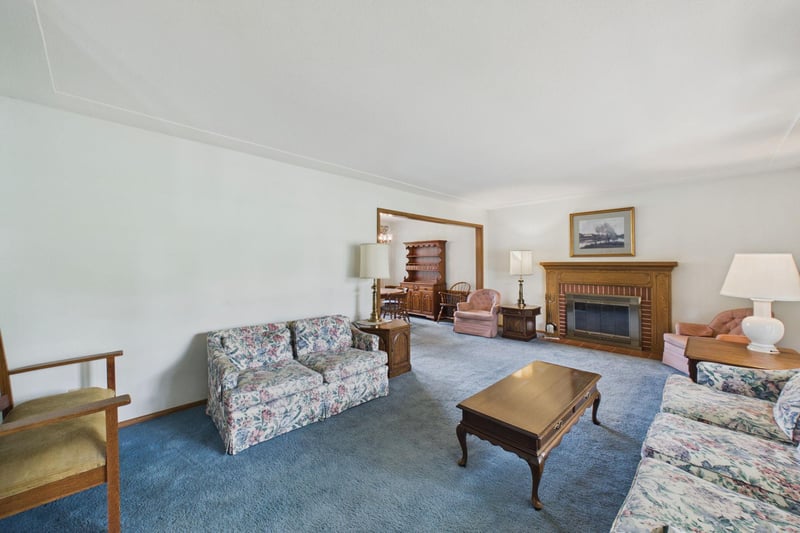 9100 34 1/2 Ave N, New Hope, MN 55427