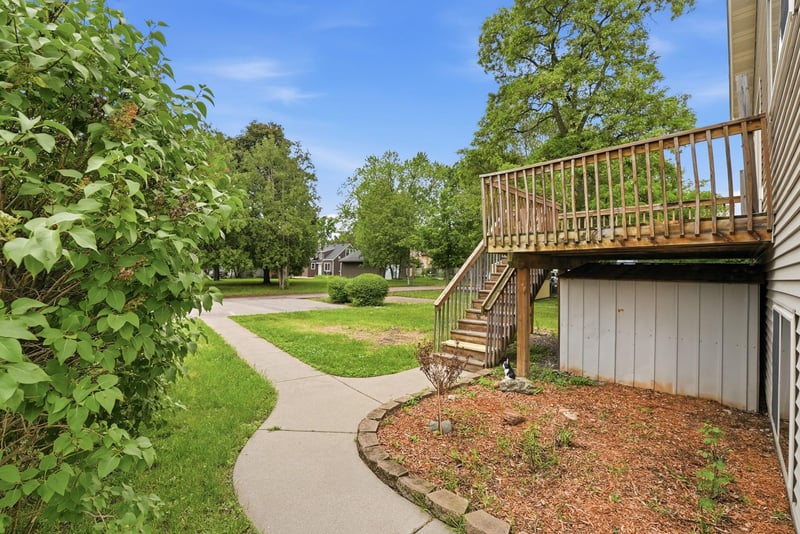 108 3rd St N, Waite Park, MN 56387