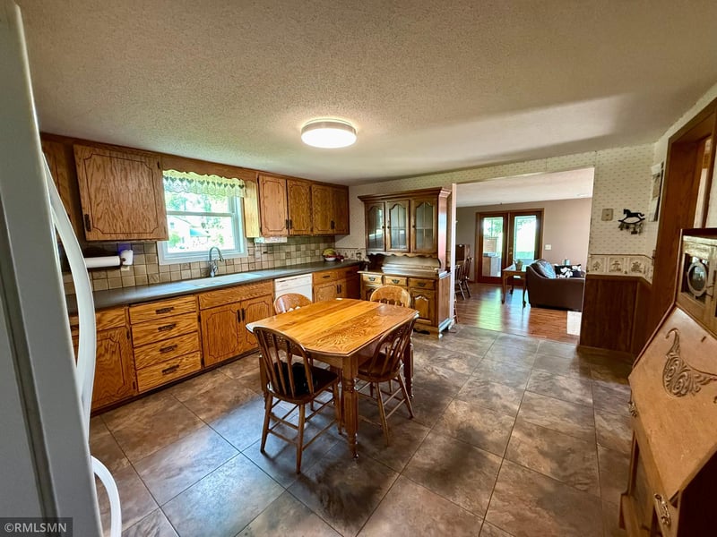 19601 County Road 5 SW, Roseland Twp, MN 56216