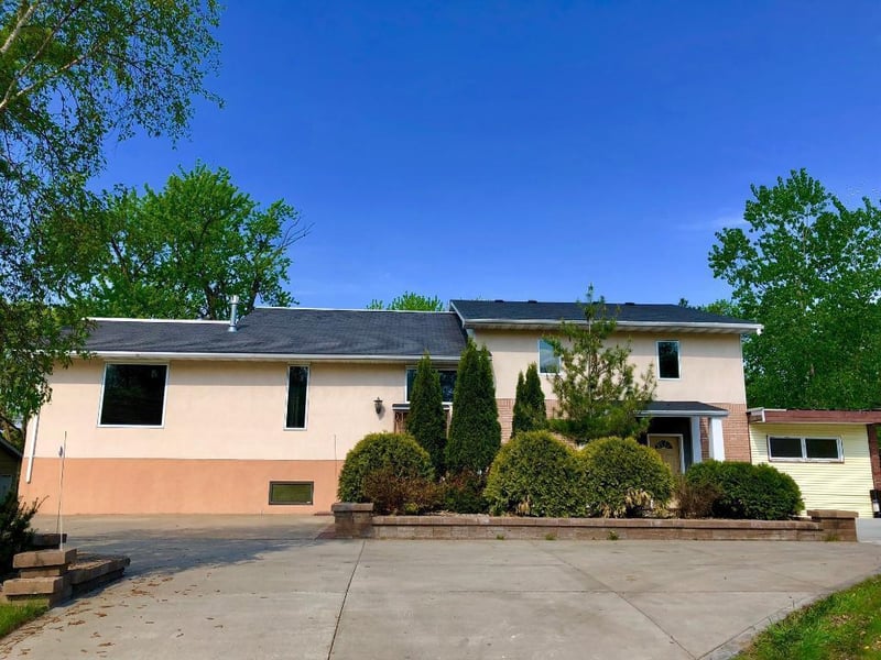 2981 Pilot Knob Rd, Eagan, MN 55121