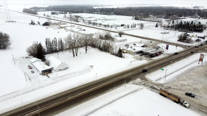 601 3rd St NW, Roseau, MN 56751