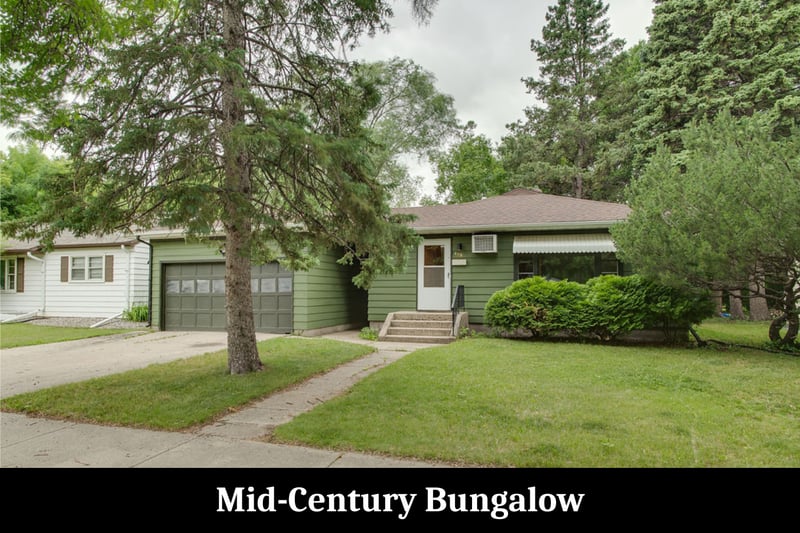 419 16th St S, Moorhead, MN 56560