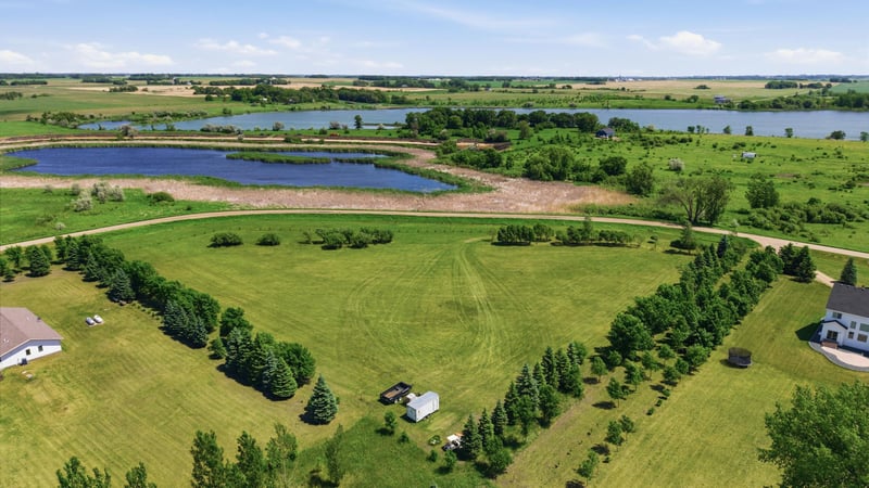 20187 14th Ave S, Hawley, MN 56549