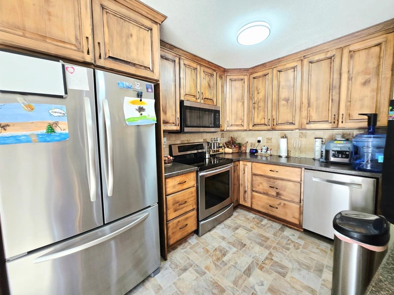 1648 8 1/2 St SE, Rochester, MN 55904