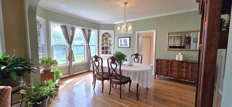 915 Riverside Dr, International Falls, MN 56649