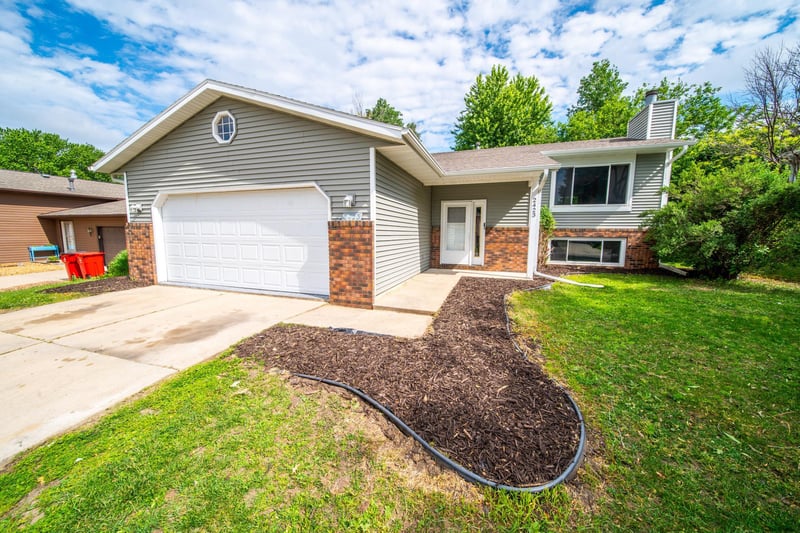 2423 59th St Nw, Rochester, MN 55901