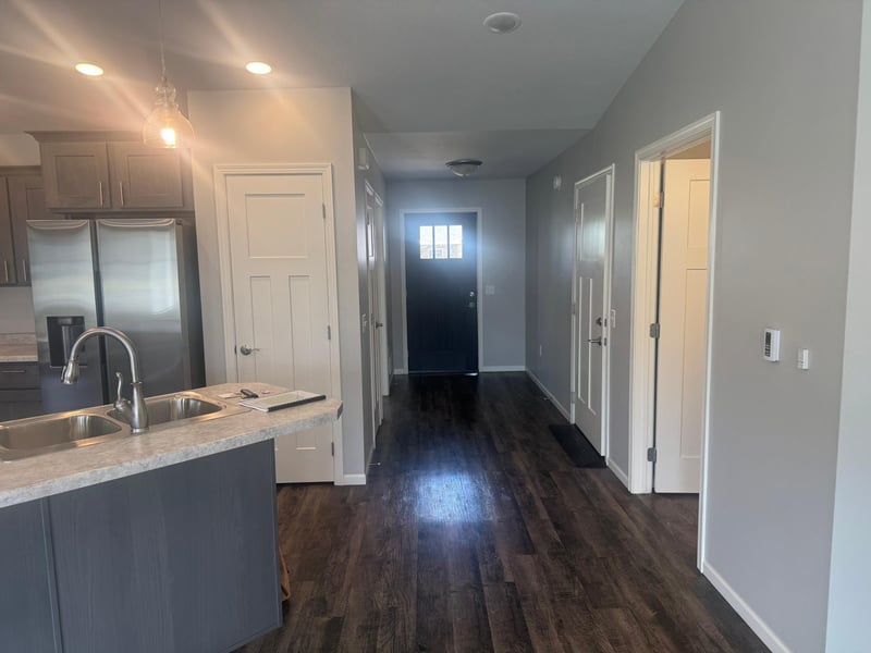 1615 30th St NW #1, Bemidji, MN 56601