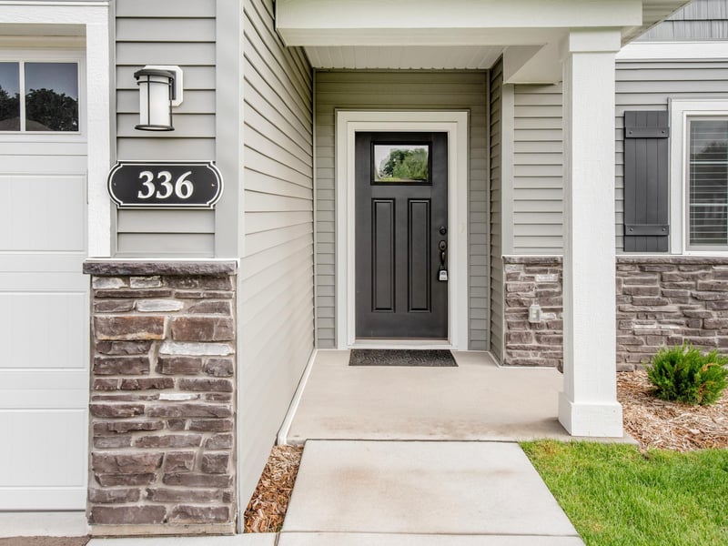 336 Emmy Ln, Hanover, MN 55341
