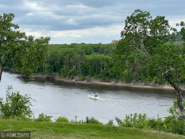 1101 Sibley Memorial Hwy #209, Lilydale, MN 55118