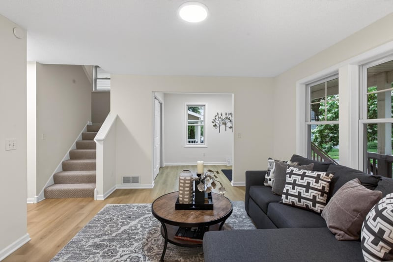 2210 Irving Ave N, Minneapolis, MN 55411