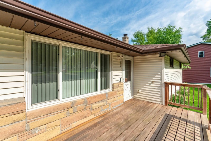 218 5th Ave SE, Elbow Lake, MN 56531