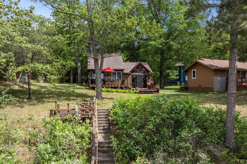 35339 Lake Bertha Cir, Pequot Lakes, MN 56472