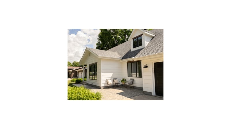 817 17th St, Windom, MN 56101