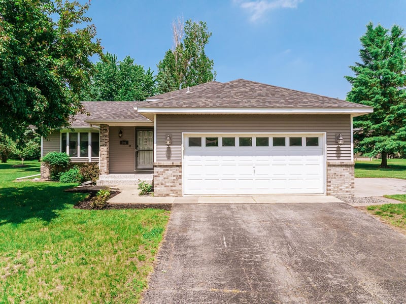 703 Watab Ct, Sartell, MN 56377