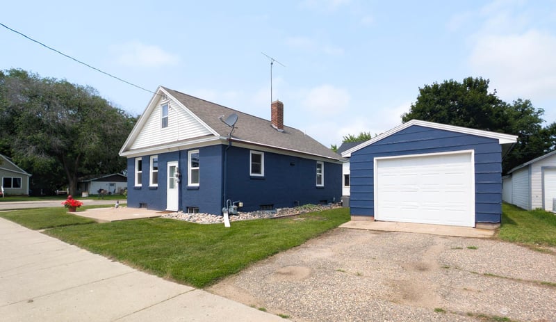 100 Walker Ave N, New York Mills, MN 56567