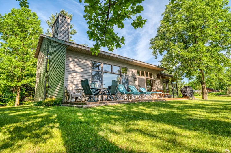 51792 Wildflower Dr, Bemidji, MN 56601