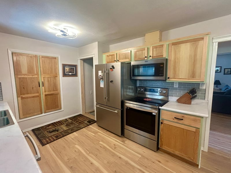 512 8th St, Gaylord, MN 55334