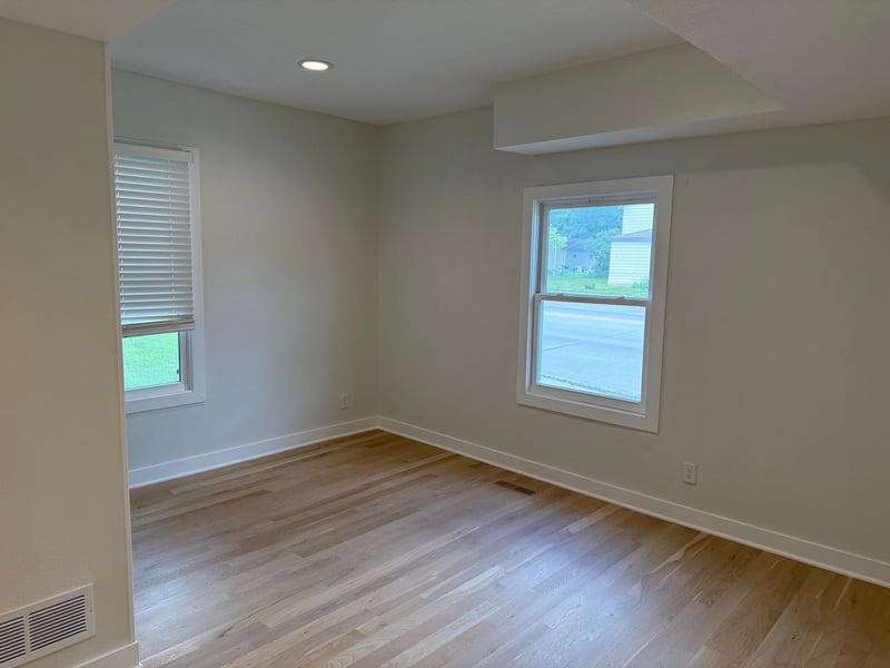 436 Adams St SE, Hutchinson, MN 55350