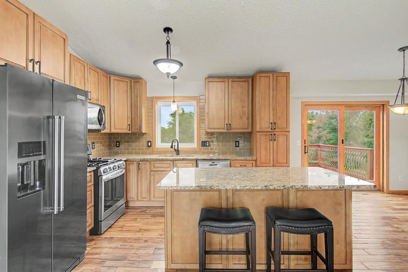 19367 Karen Ln, Big Lake, MN 55309