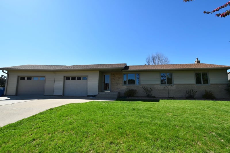 109 Brenda Ln, Goodhue, MN 55027