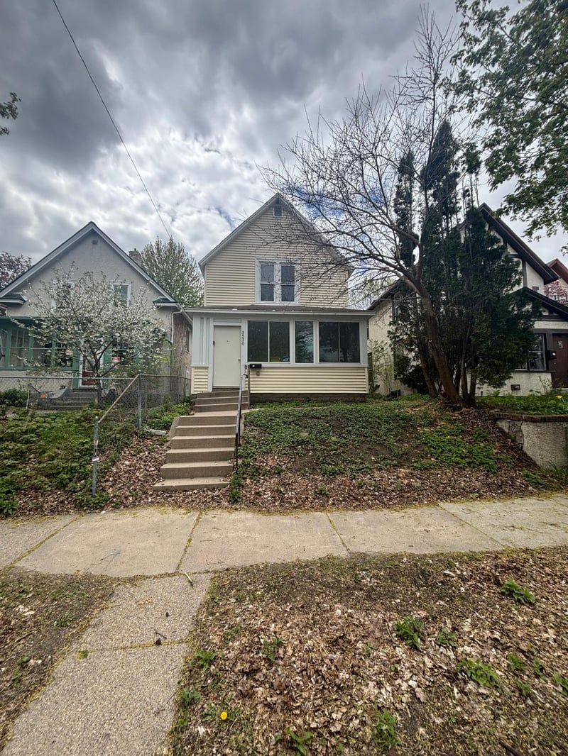3530 19th Ave S, Minneapolis, MN 55407